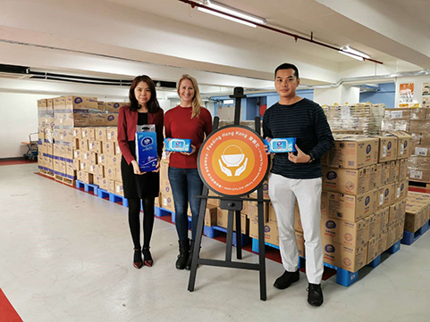 Donation of disinfecting wet wipes in partnership with Vinda International